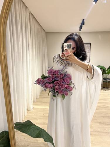 جلابية أسوم  - (XXXL) الصدر:١٠٢سم , الخصر:٩١سم