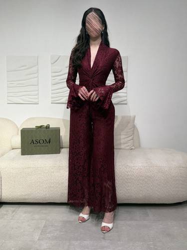 جمبسوت ميليا - (XXXXL) الخصر 38 انش : الصدر 44 انش