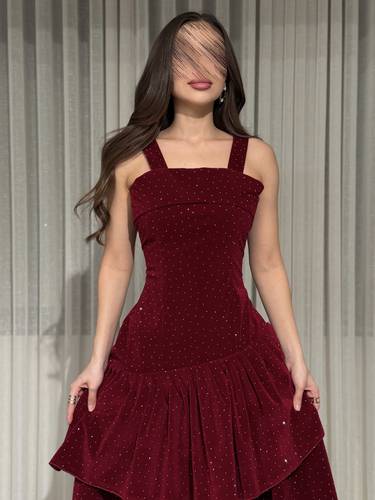 فستان نغم - (XS) الخصر 24 انش : الصدر 30 انش