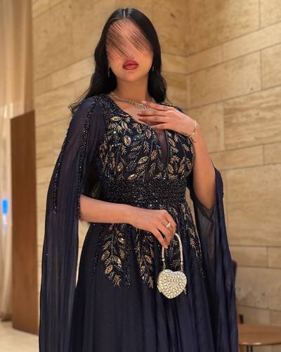 فستان دانا  - (XXXXL) الصدر:١٠٨سم , الخصر:٩٧سم