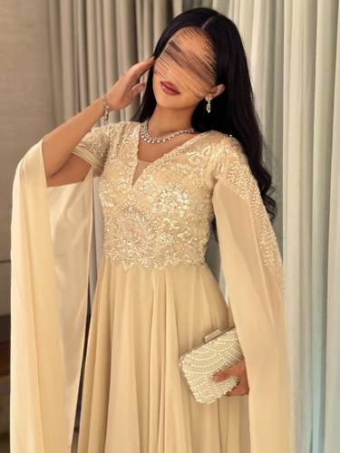 جلابيه ليان  - (XXXL) الصدر:١٠٢سم , الخصر:٩١سم