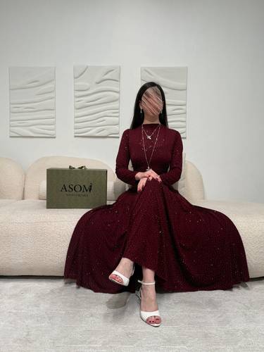 فستان موده عودي - (XS) الخصر 24 انش : الصدر 30 انش