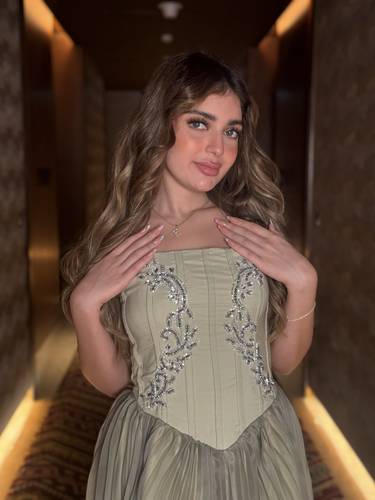 فستان نوريان - (XXXL) الصدر:١٠٢سم , الخصر:٩١سم