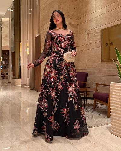 فستان مرح  - (XXXXL) الصدر:١٠٨سم , الخصر:٩٧سم