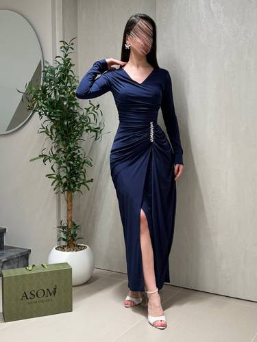 فستان كحيلة  - (XXXXL) الصدر:١٠٨سم , الخصر:٩٧سم