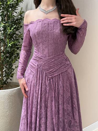 فستان ناديا وردي - (XS) الخصر 24 انش : الصدر 30 انش