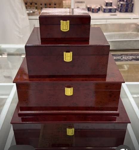 طقم صناديق خشبية فورميكا ( عبد العزيز السريع )
