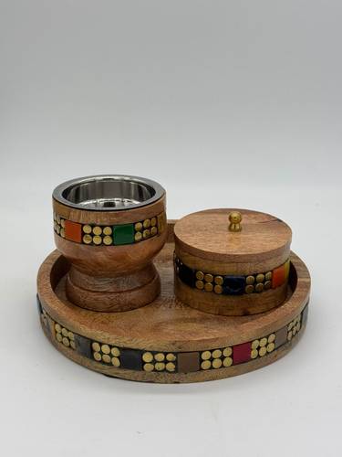 طقم مبخرة صغير بأطراف حجر ملون ( منابع الطيب )