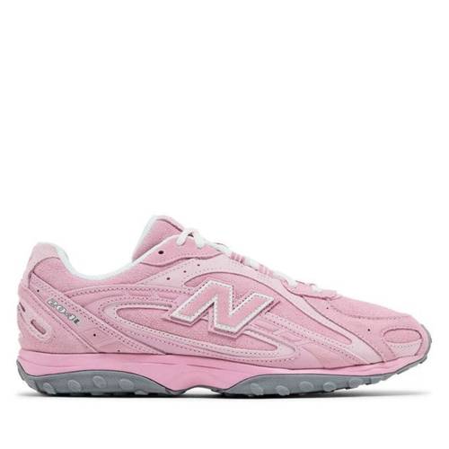 New Balance 204L Pastel Pink