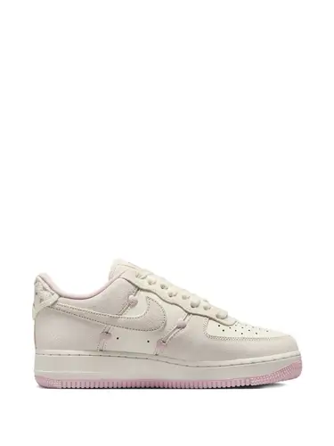 Nike Air Force 1 Valentine’s Day 2025