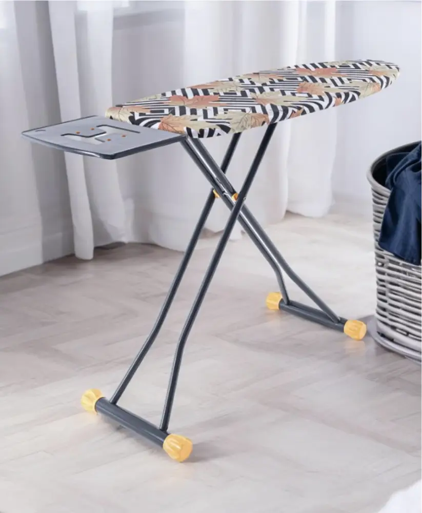 Koi Perilla House Plus Table