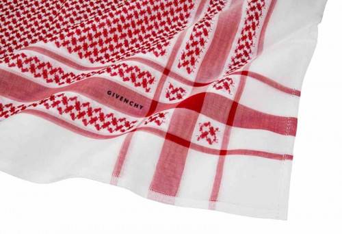 شماغ جيفينشي 2022 مقاس 60	