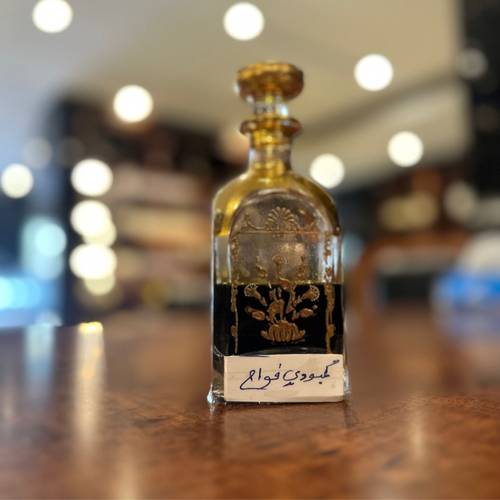 دهن عود كمبودي فواح