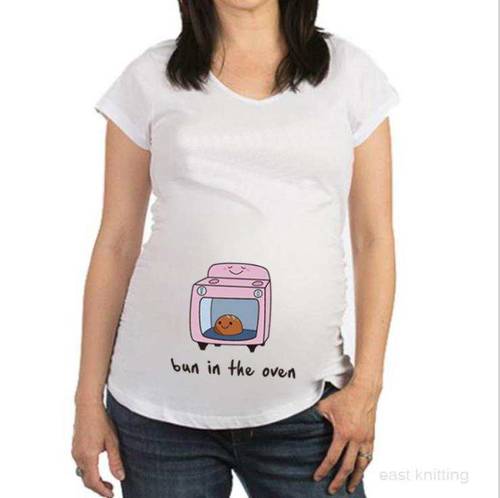 تيشيرت حامل BUN IN THE OVEN