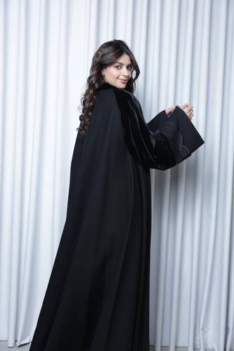 عباية تيرا