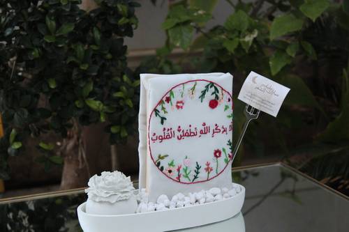 طقم القران المطرز💕✨