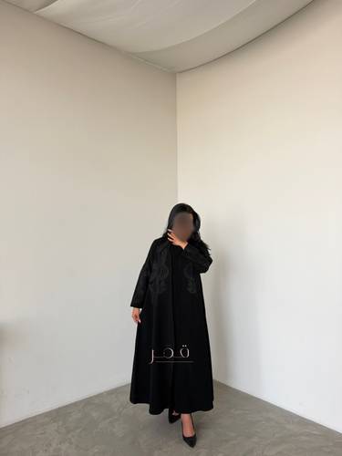 #099 باللون الأسود