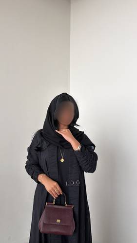 #5008 باللون الأسود