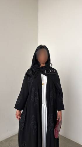#5007 باللون الأسود 