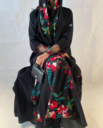 عباية ملكية فاخرة