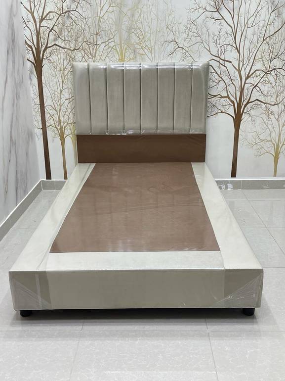 سرير نفر ونص مقاس 120*200 متعدد الالوان