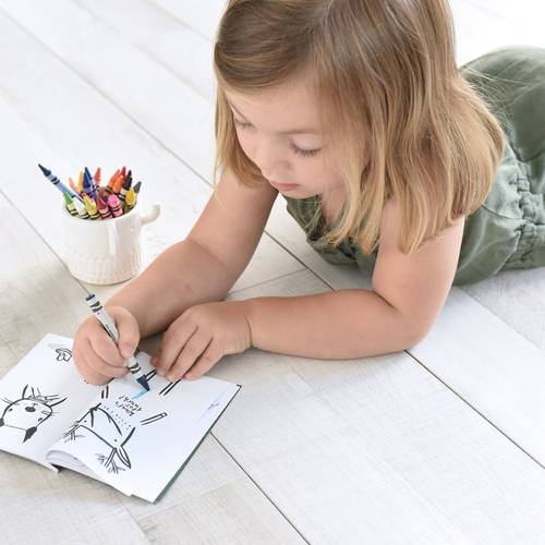 32 WAYS TO DRESS BABY ANIMALS COLOURING BOOK