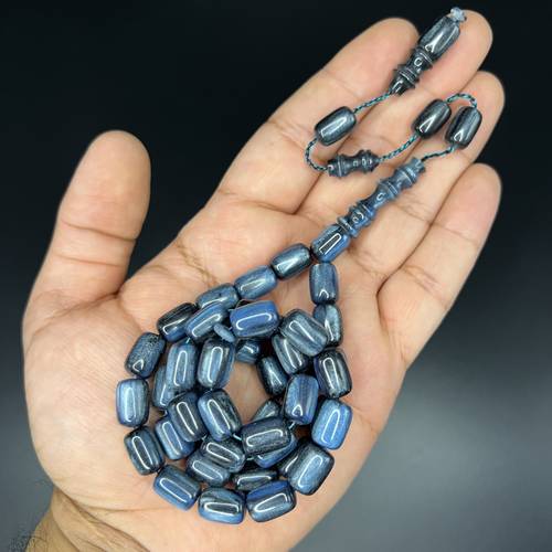 فاتوران تمليكة .. ازرق ساحر 💙🪐