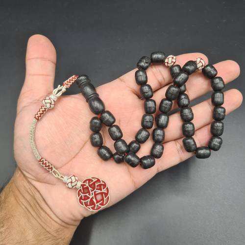عنبر الحوت 🐋📿