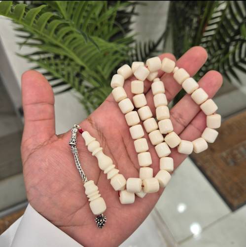  عاج بالفضه 🐘📿