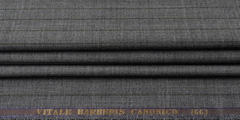 صوف إيطالي ١٠٠٪ من شركة VITALE BARBERIS S 110 باللون  الرصاصي مقلم