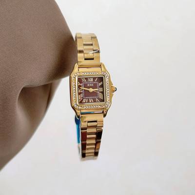 ساعة نسائية للبنات كوارتز Reloj ذهبي أحمر Orologio ساعة يد فاخرة مربعة الشكل مرصعة بالألماس بسوار من الفولاذ المقاوم للصدأ