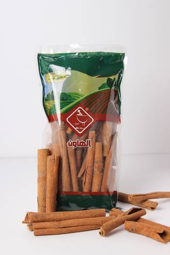 دارسين فاخر أعواد