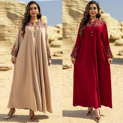 فستان نسائي طويل مطرز للحفلات والمناسبات الإسلامية بتصميم قفطان أنيق