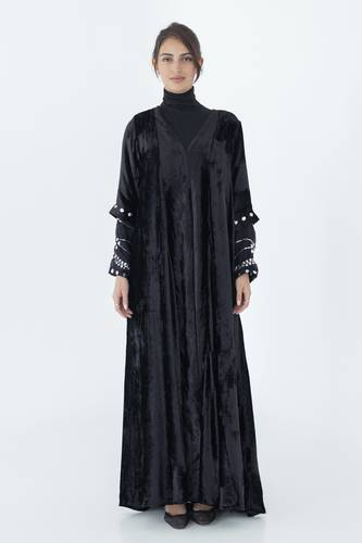 Black Velvet Abaya with Silver Nagda