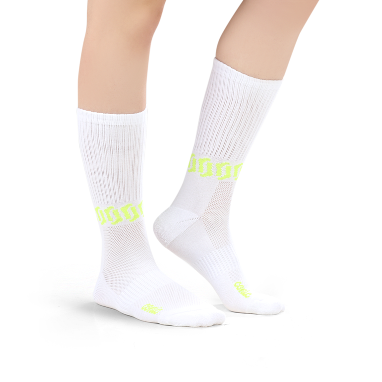شراب طويل رياضي - نسائي   - 39-42 - ابيض