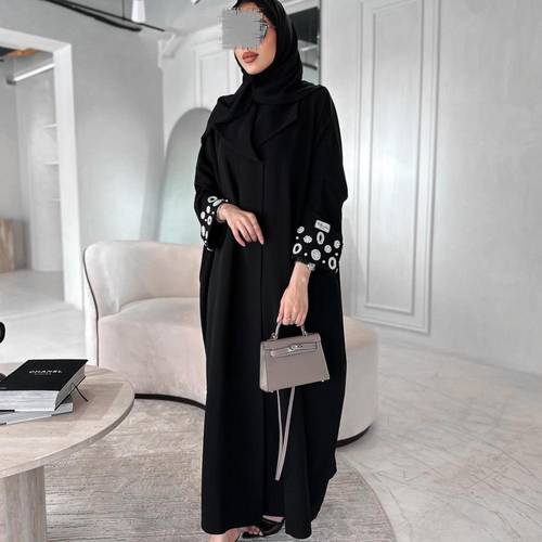 Yعباية شك