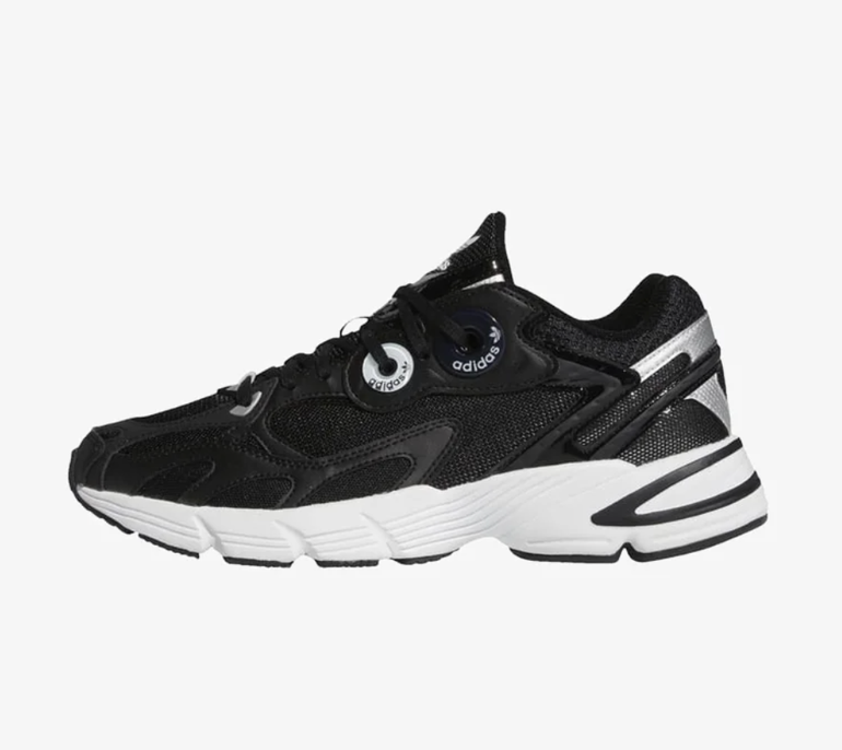 adidas astir 