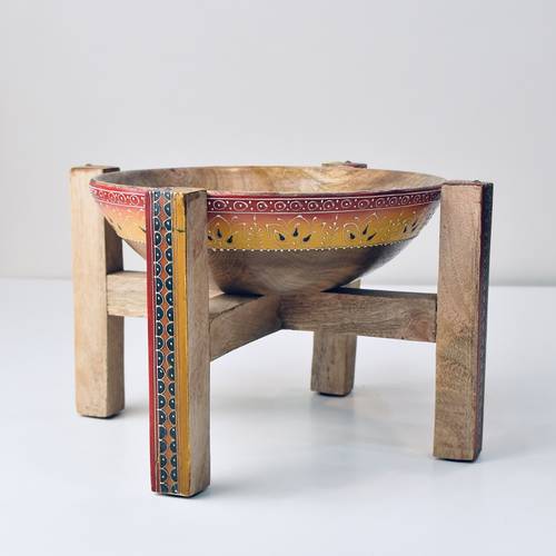 Wooden bowl with base