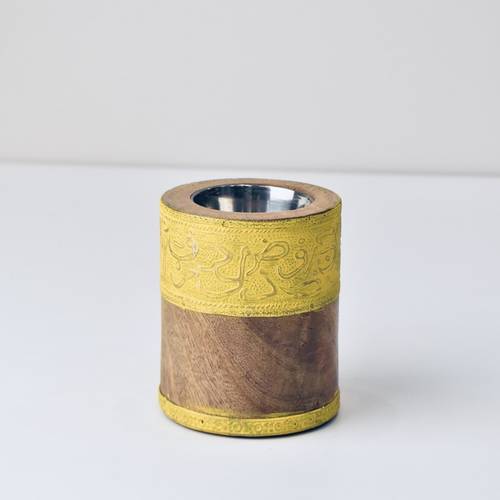 Round wooden bakhoor with yellow copper