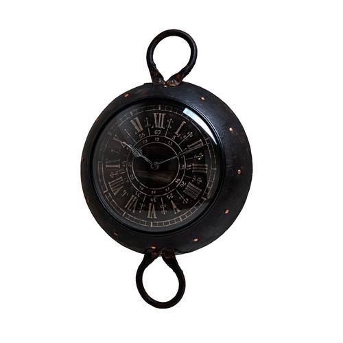 Iron skillet circular wall clock