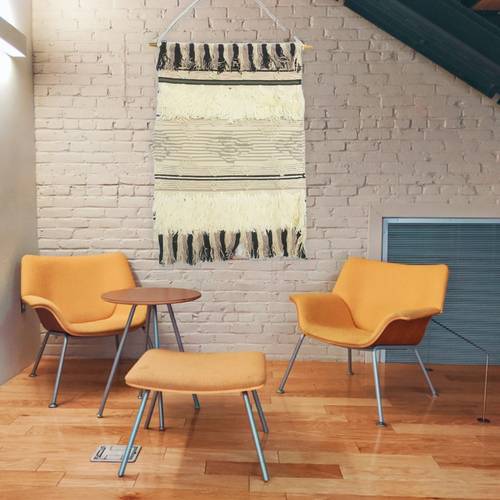    Carpet wall hanging