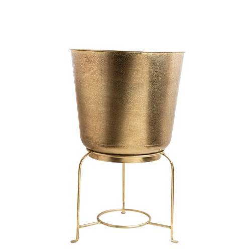 Stainless steel planter base