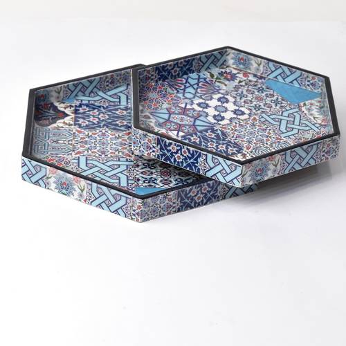 Hexagonal resin trays set