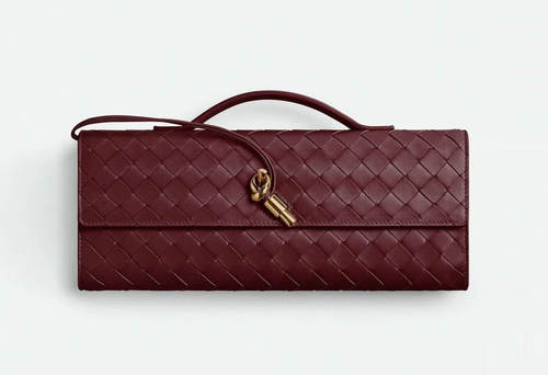 حقيبة انديامو كلاتش من بوتيقا فينيتا  Bottega Veneta Long Clutch Andiamo (Burgundy)