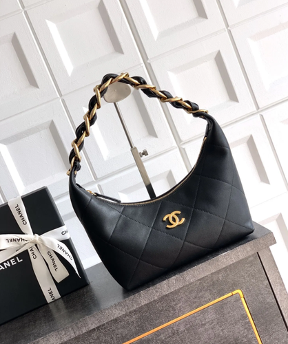 حقيبة شانيل هوبو  Chanel 25K hobo