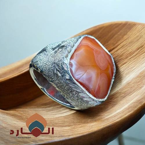خاتم عقيق يماني أحمر