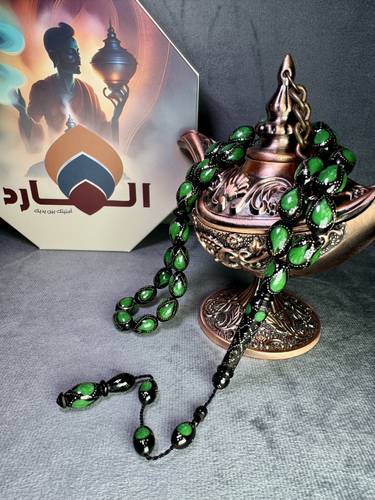 سبحة يسر طبيعي مطعم بالفضة والمرجان