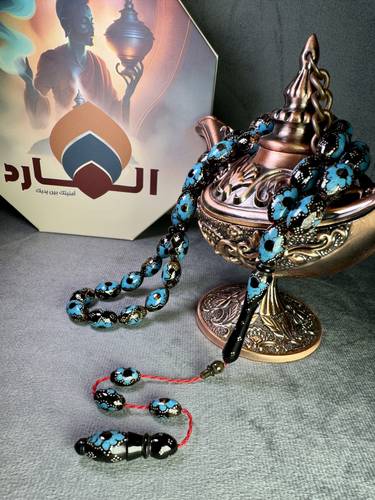 سبحة يسر طبيعي مطعم بالفضة والمرجان