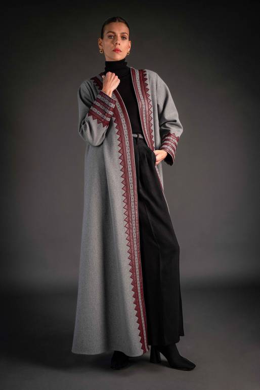 Grey abaya with leather details