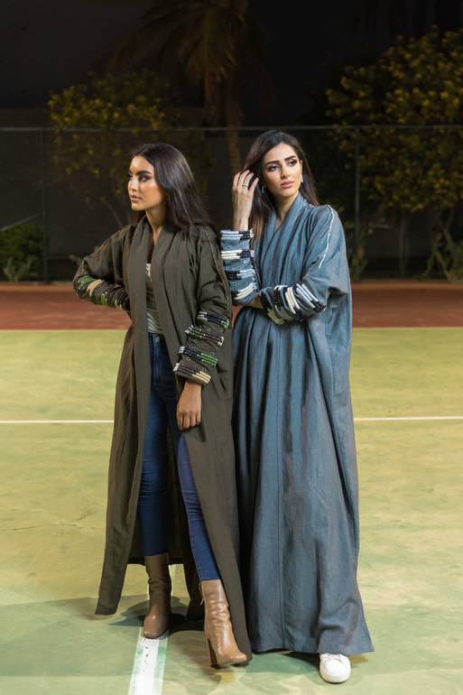 Linen Bisht With Embroidery Stitch On Sleeves 